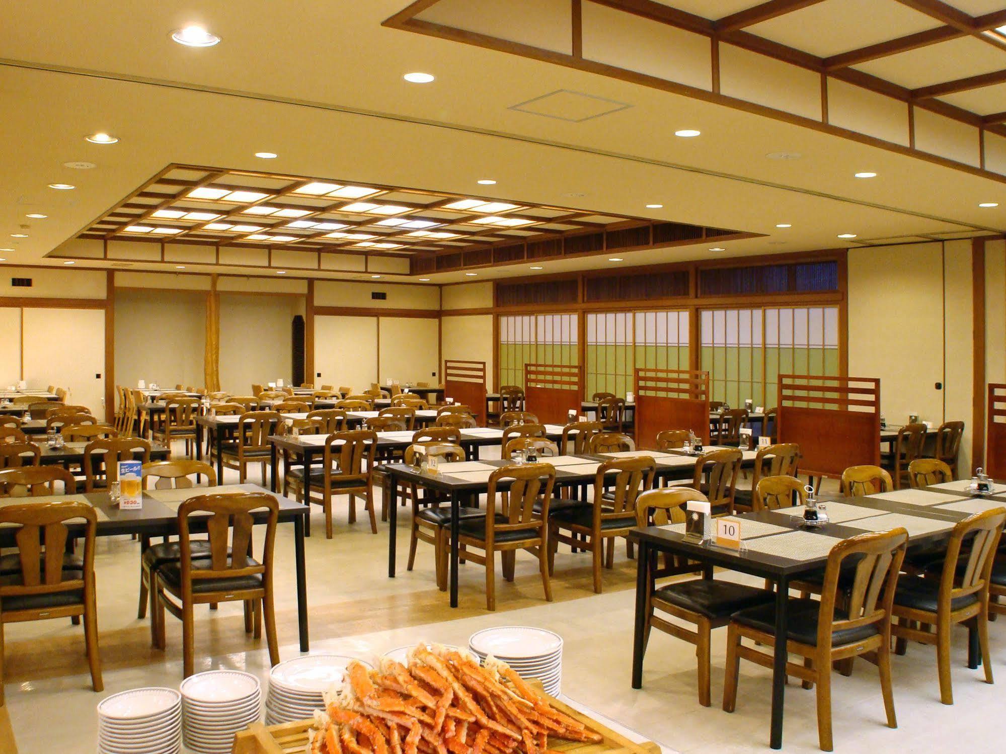 Kasugai View Hotel Fuefuki Extérieur photo