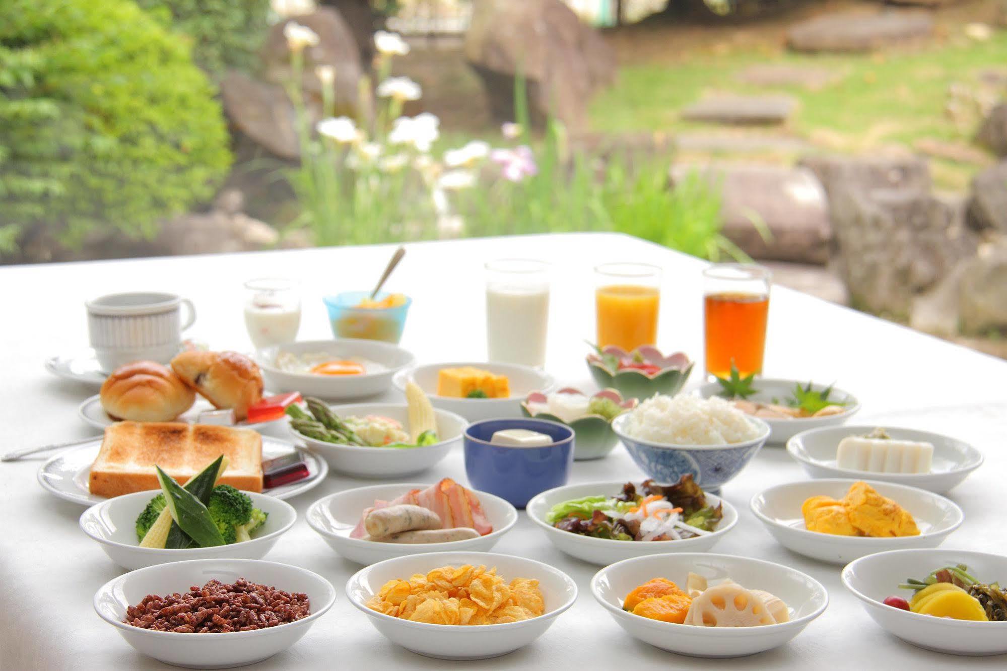 Kasugai View Hotel Fuefuki Extérieur photo